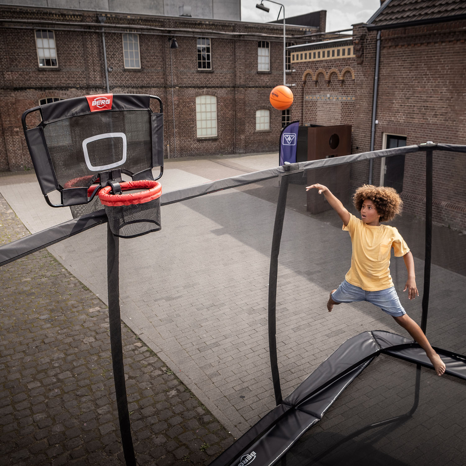 BERG Trampolin TwinHoop Basketballkorb (NEU) BERG Trampolin TwinHoop Basketballkorb (NEU)