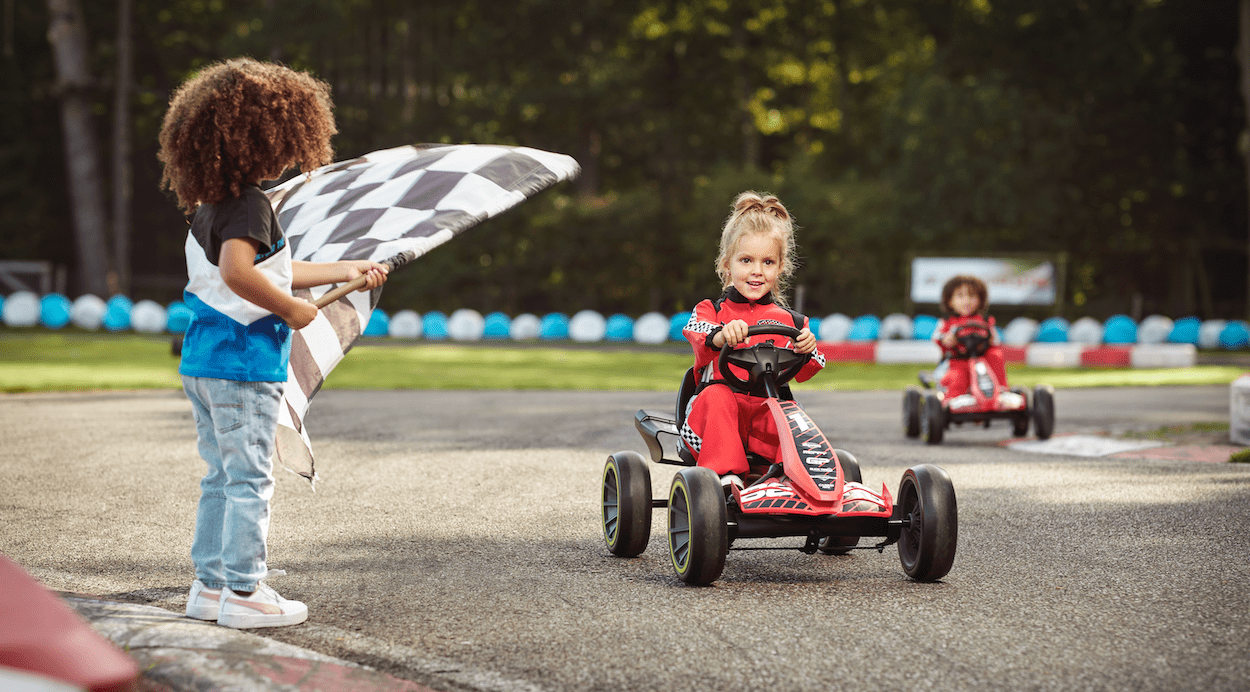 BERG Pedal-Gokarts, Kinderfahrzeuge und Trampoline